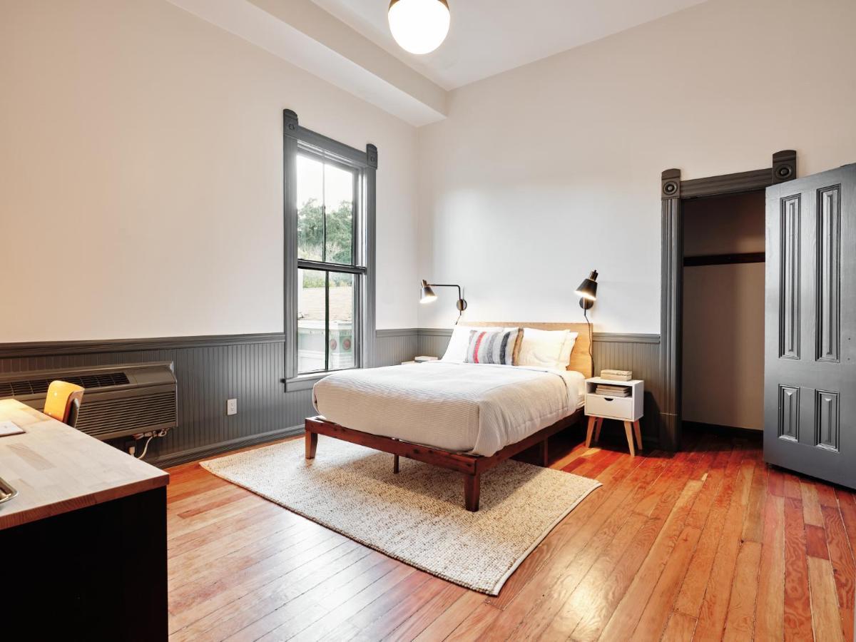 Thatcher Hotel Hopland ภายนอก รูปภาพ
